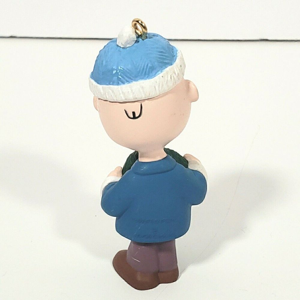 Hallmark Keepsake Charlie Brown Ornament Christmas Peanuts Snoopy 2000 - Picture 2 of 5